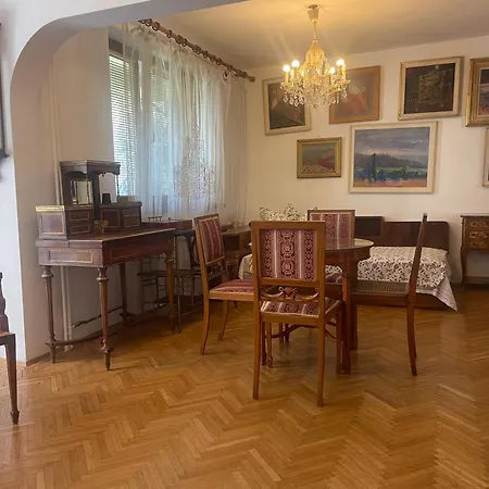 The Historical Center Apartment Bucharest Exterior photo